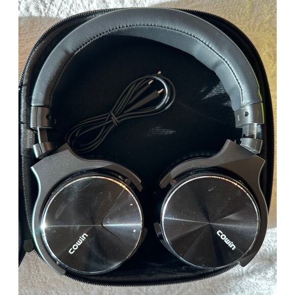 Cowin E7 Pro Noise Cancelling Headphones, Brand New - Picture 1 of 7